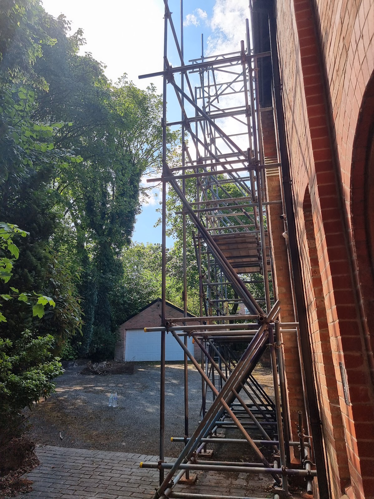 Scaffold lift completed in Prestwich